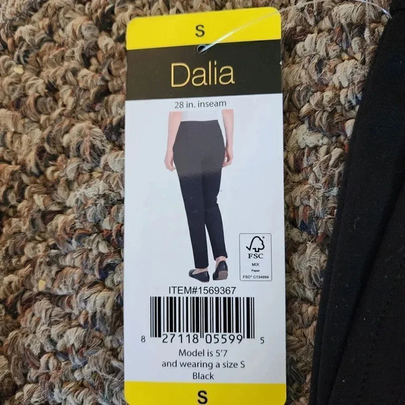 NWT Dalia Pant Women Size Small Black Active Wear Pull On with Drawstring - Picture 8 of 9